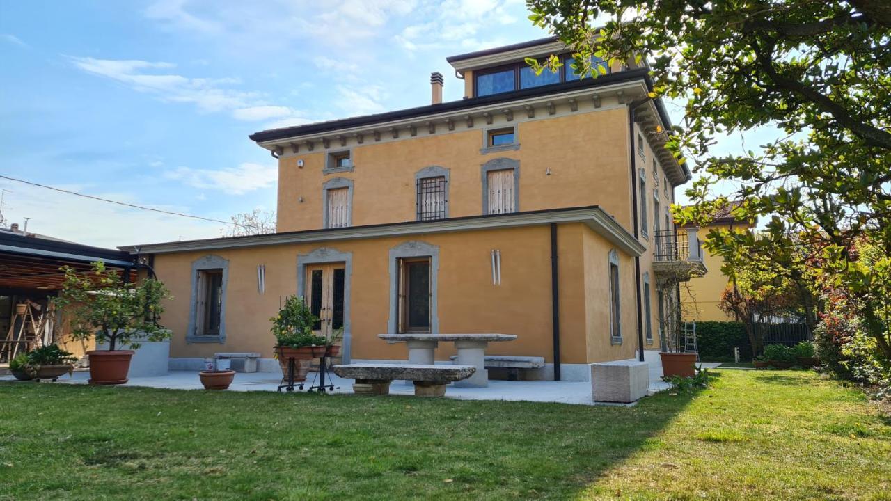 Appartamento Modenese 8 Peschiera del Garda Buitenkant foto