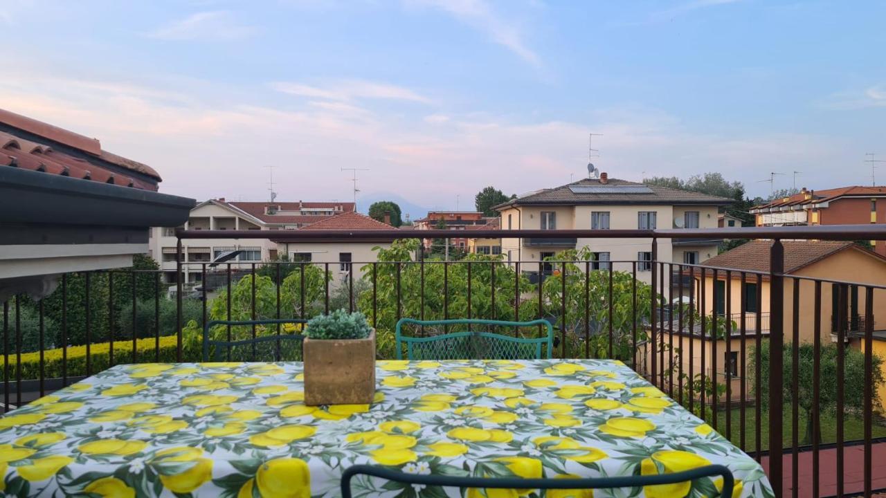 Appartamento Modenese 8 Peschiera del Garda Buitenkant foto